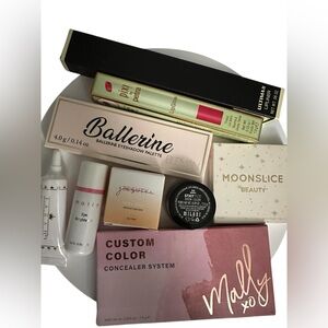 Huge Make Up Bundle MALLY PIXI ELEMAN MOONSLICE MILANI FARAH JASMINE BEAUTY NEW